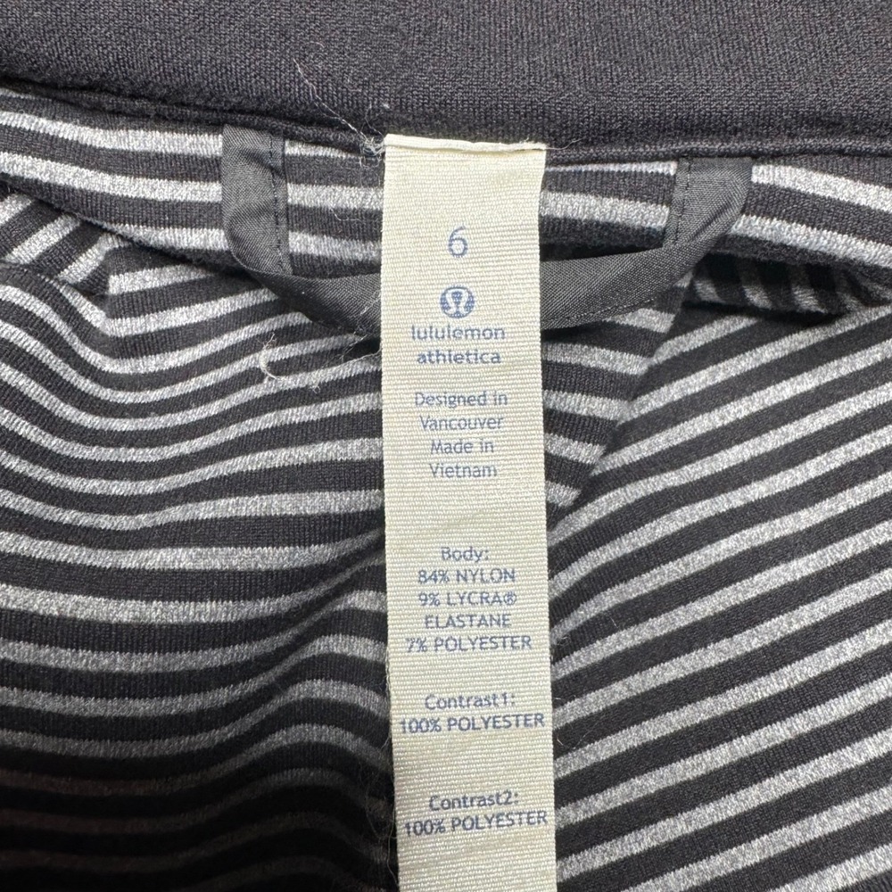 Lululemon‎ Kanto Catch Me Hooded Vest Jacket Women's 6 Black Gray Zip Pockets - Picture 6 of 8